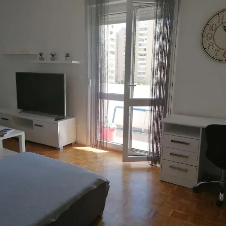 Petra Apartman *