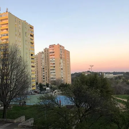 Petra Apartman Póla